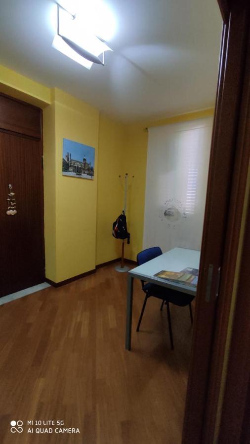 Policlinico Home Palermo Buitenkant foto