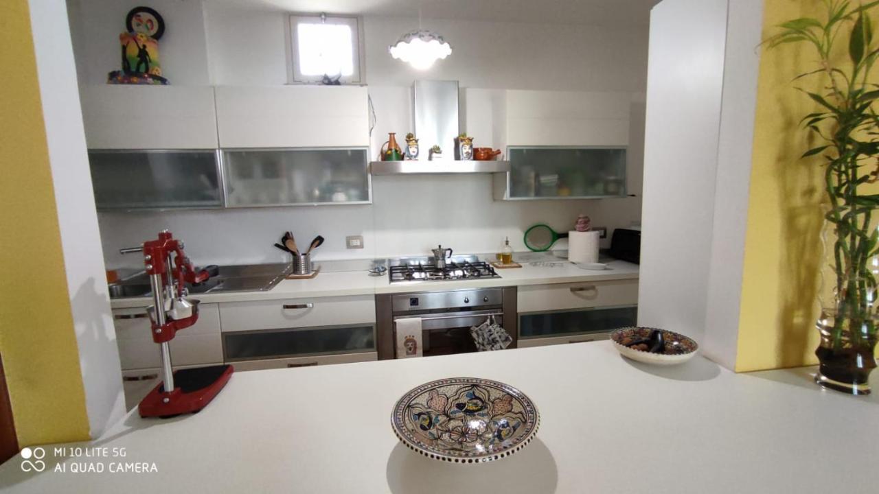 Policlinico Home Palermo Buitenkant foto